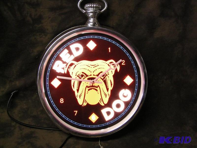 lot 576 image: Red Dog 14 electric neon clock with box
