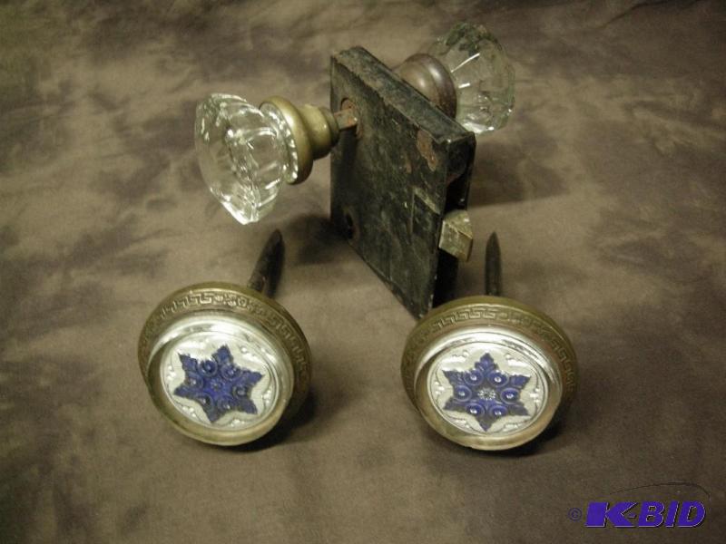 lot 59 image: 2 Victorian curtain tie-backs, Nail style