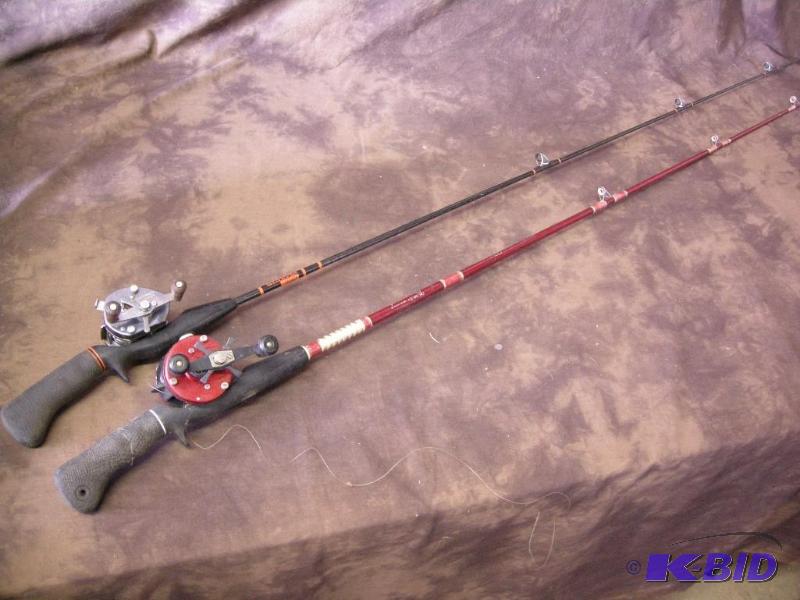 lot 595 image: 2 fishing rodreel combos