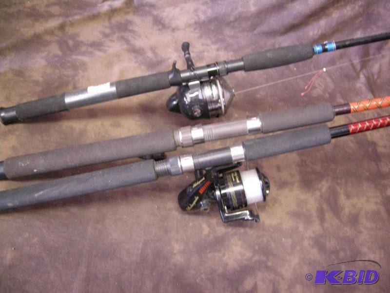 lot 606 image: 3 heavy duty fishing rods and 2 reels