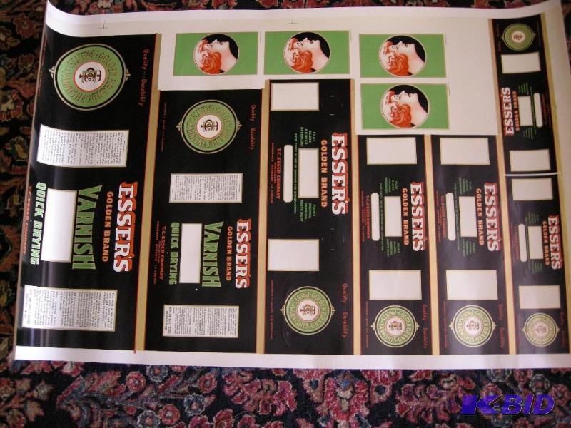 lot 625 image: Vintage Essers Golden Brand Varnish uncut label sheet