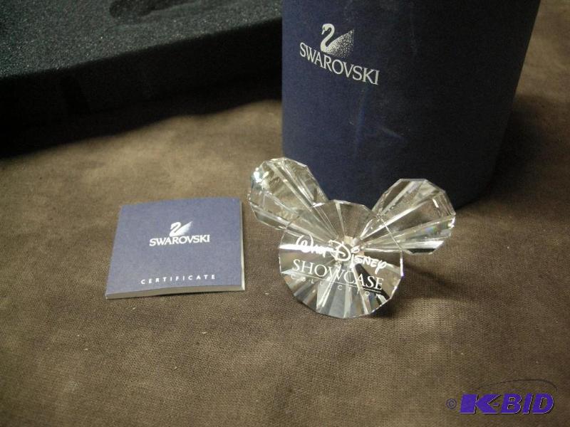 lot 67 image: Swarovski Walt Disney Showcase Collection title plaque