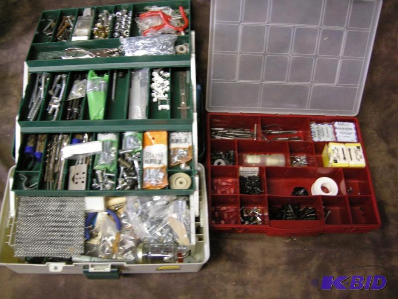 lot 675 image: 2 tool boxes with fasteners and several nice taps