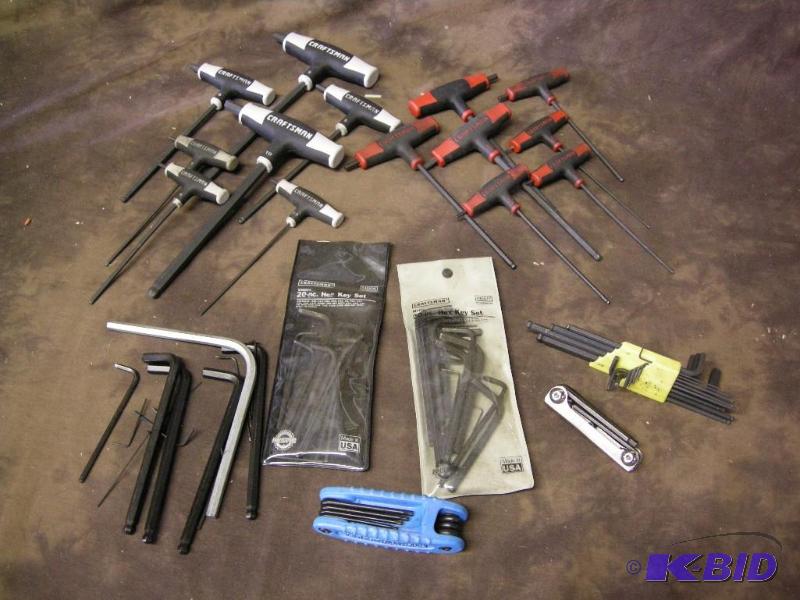 lot 676 image: Group mostly Craftsman hex keys, metric & standard