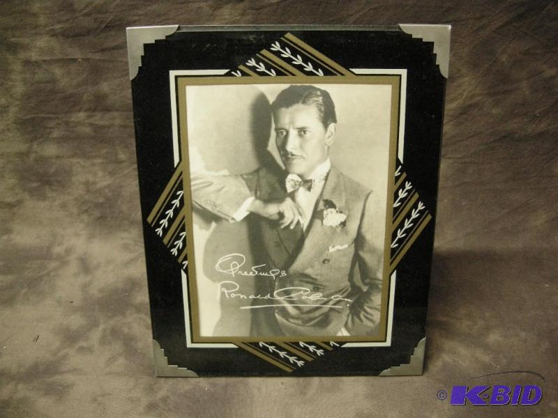 lot 91 image: Art Deco (1920s-1930s) Reverse Painted Glass picture frame