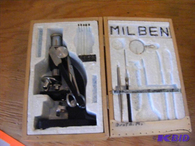 lot 217 image: Microscope in wooden box...