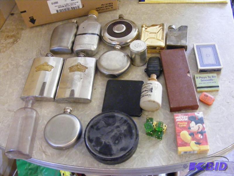 lot 23 image: Box of Flasks and other misc...