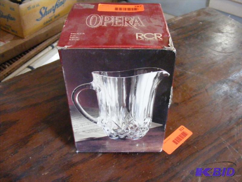 lot 287 image: Opera RCR Royal Crystal Rock Jug...