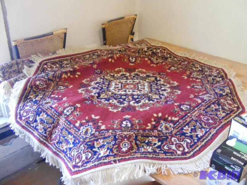 lot 305 image: Kerman Octagon Red Area Rug, 4 5 diameter...