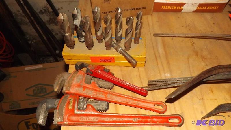lot 348 image: Pipe Wrenches and drill bit set...