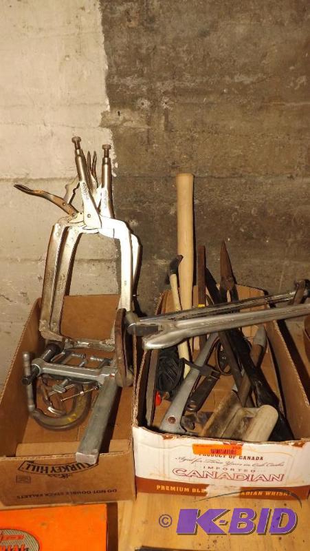 lot 350 image: Large Vise clamps, Tube cutter and Flaring to...