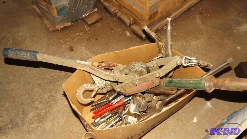 lot 351 image: Box of vise grips and other misc tools...