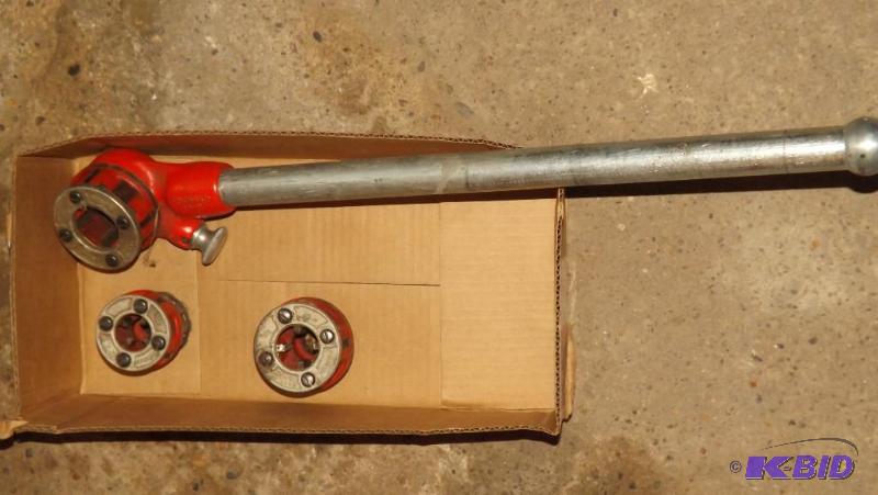 lot 373 image: Rigid 38, 12 and 34 Pipe Die Set...
