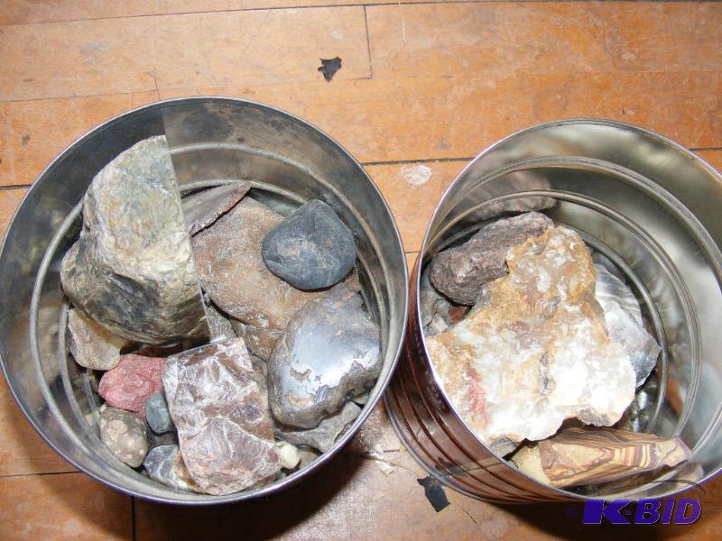 lot 86 image: two coffee cans with rocks, agate and other r...