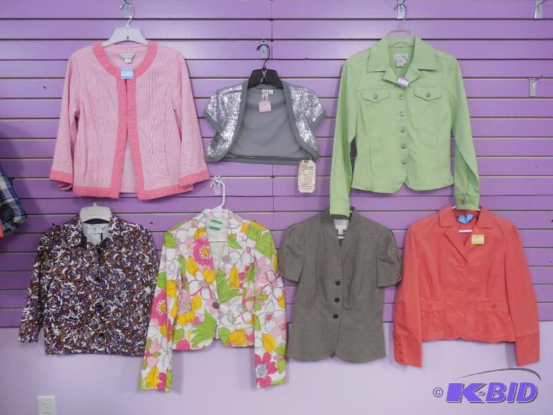 Lot 7 Name Brand Blazer or Jackets Size Small