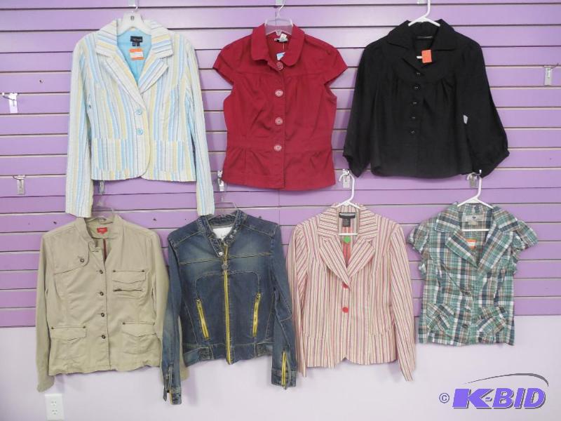 Lot 7 Name Brand Blazer or Jackets Size Medium
