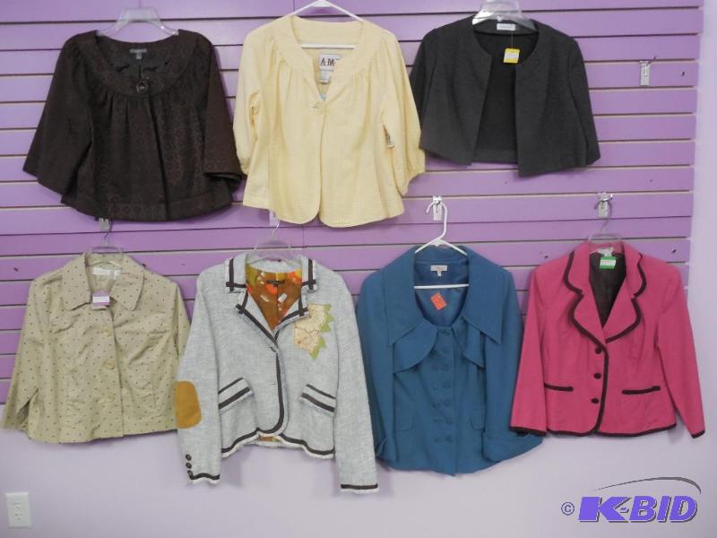 Lot of 7 Name Brand Blazer or Jackets Size Large