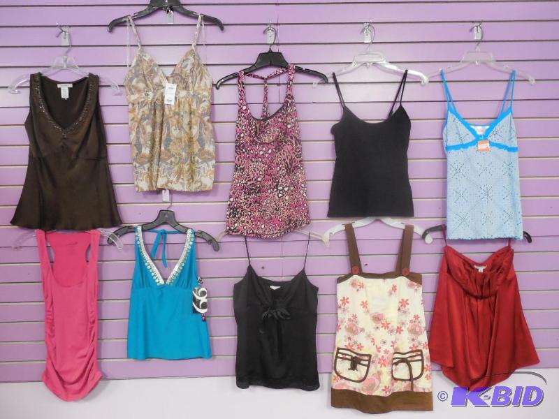Lot of 10 Name Brand Sleeveless Tops - Size Small