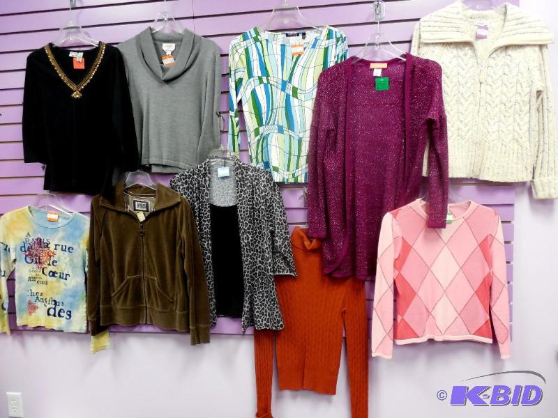Lot of 10 Name Brand Long Sleeve Tops & Sweaters Size Small