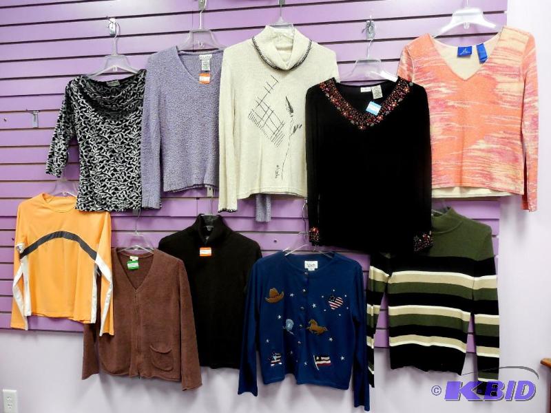 Lot of 10 Name Brand Long Sleeve Tops & Sweaters Size Small