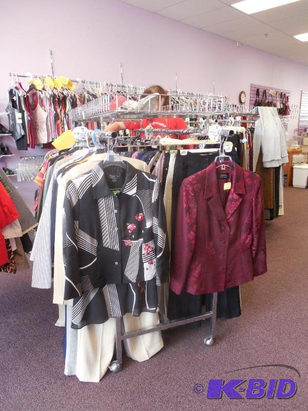 H Rack Parallel 2 Round Bar Clothing Rack with Bonus Detachable Shoe Rack Topper