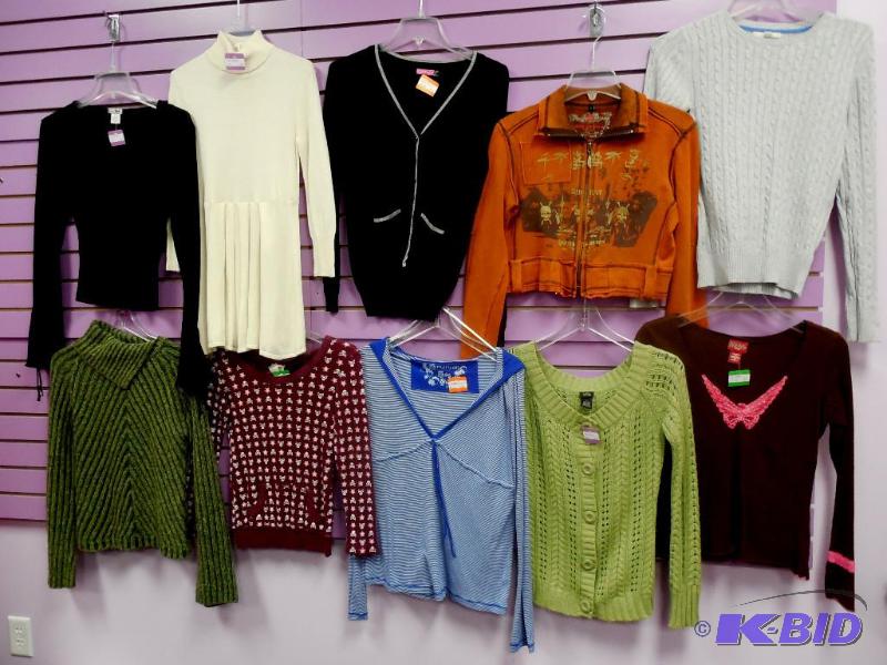 Lot of 10 Name Brand Long Sleeve Tops & Sweaters Size Small