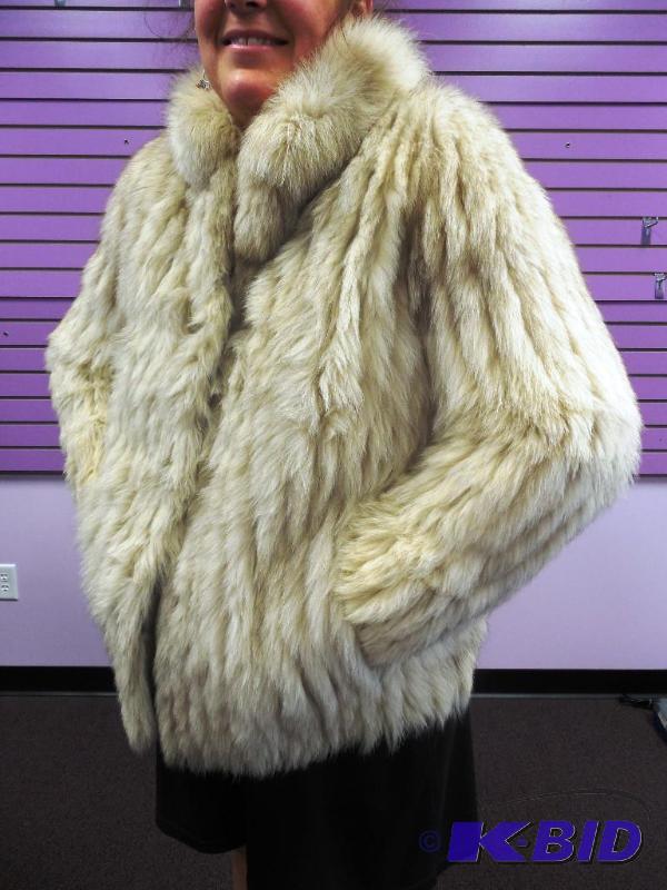 The Fur Place - SAGA Fox Fur - White Fox Fur Coat - Size Medium