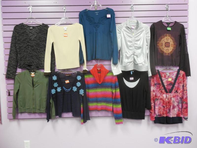 Lot of 10 Name Brand Long Sleeve Tops & Sweaters Size Medium