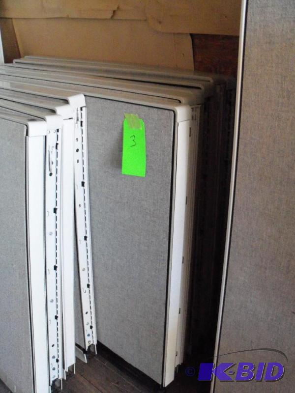 OFFICE CUBICLE WALL PIECE APPROX 45&quot X 4...
