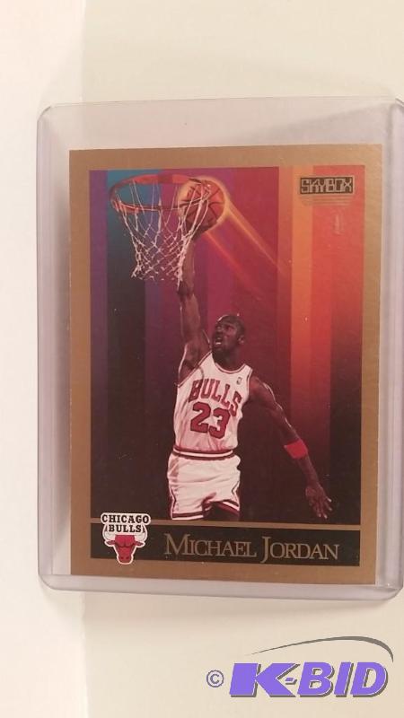 Lot of 5 Michael Jordan NBA Collector Cards