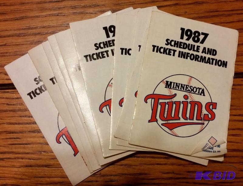 10 1987 Minnesota Twins Hand Schedule-...