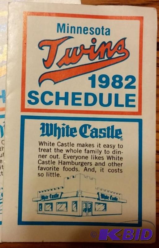 1 1982 Minnesota Twins Hand Schedule-...