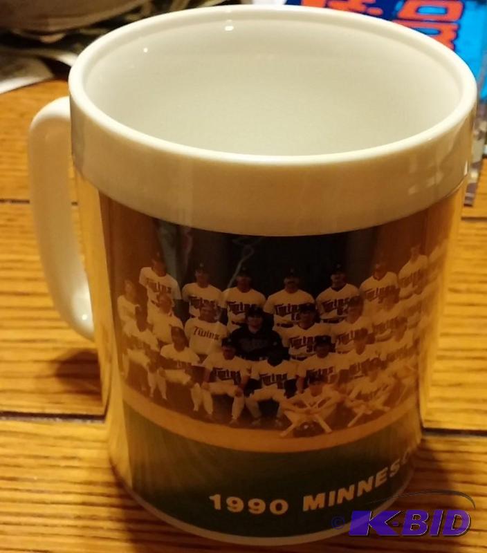 1990 Minnesota Twins team mug...