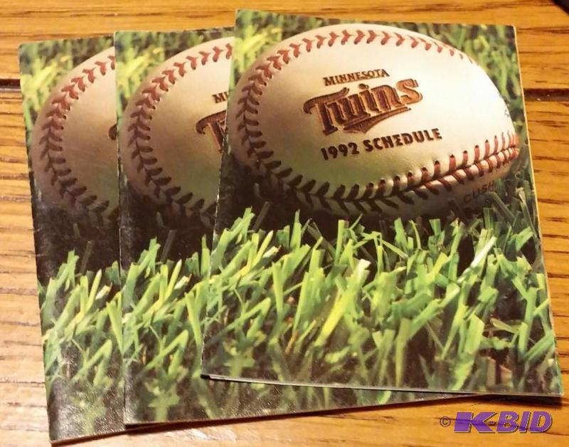 3 1992 Minnesota Twins Hand Schedule-...
