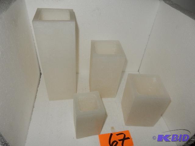 4, White