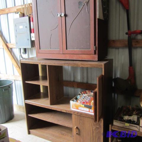 Media Center, Cabinet