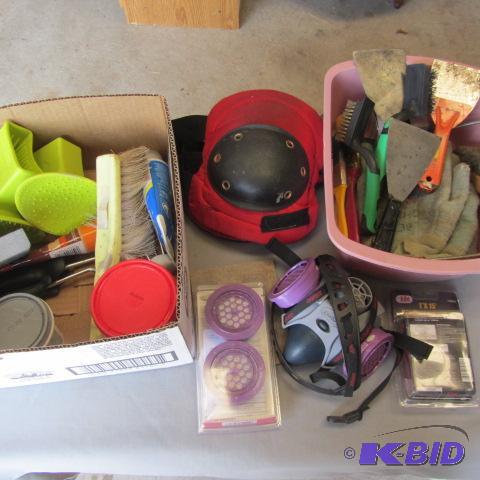 Respirator, Knee Pads
