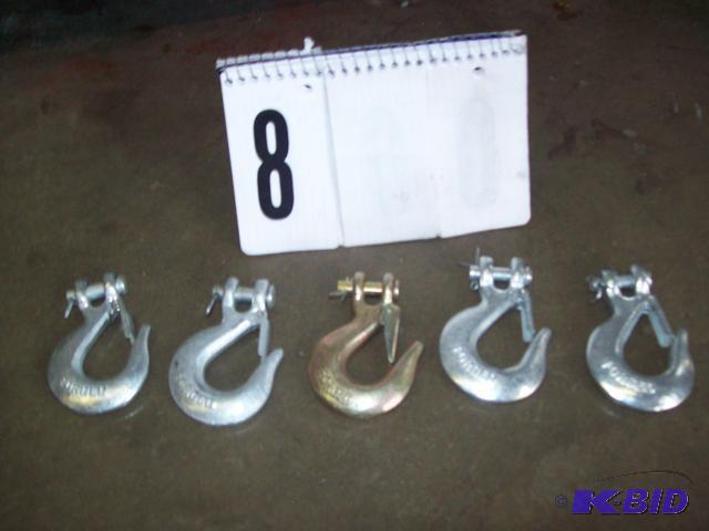 lot 8 image: (5) New Tow Hooks