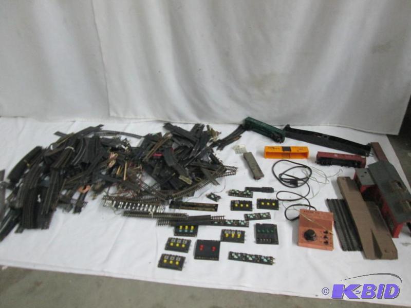 Electric Train Track Parts and Accessories
