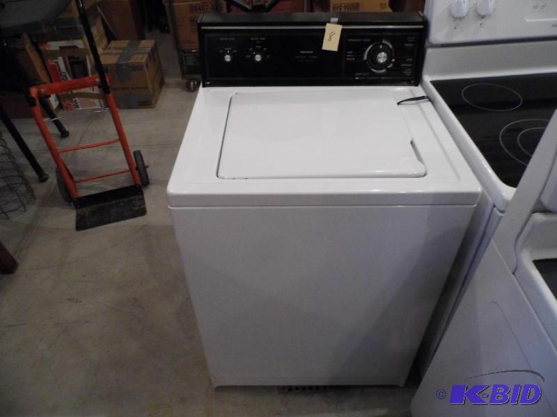 lot 8 image: Kenmore Heavy Duty Washer