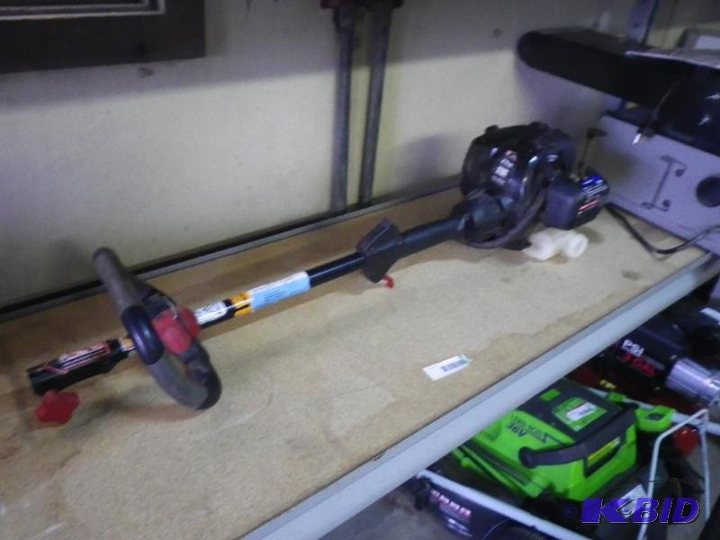 Craftsman 27cc Weed Whip head...