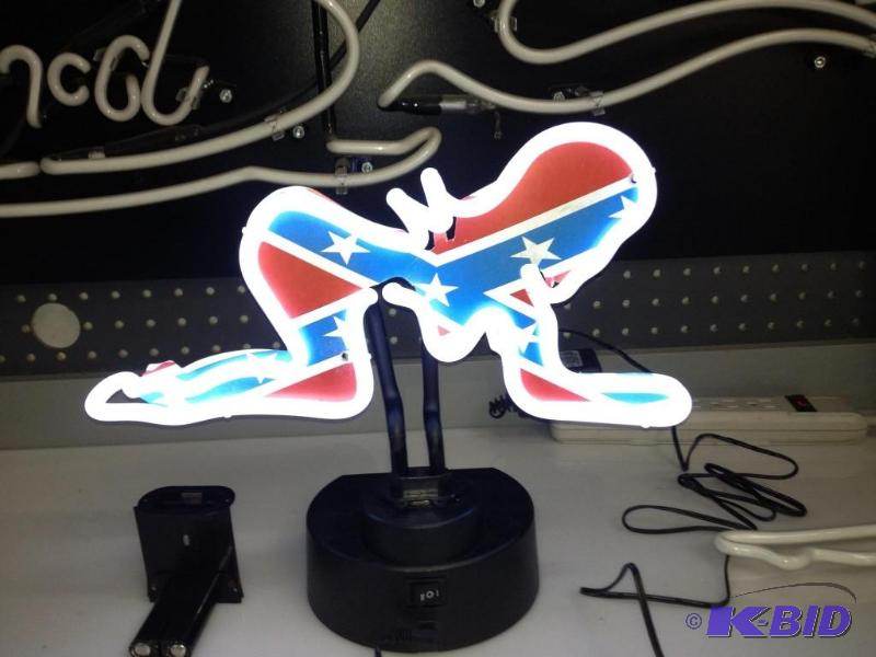 lot 3 image: RED WHITE & BLUE NEON SIGN