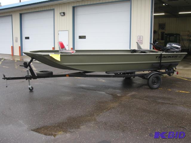 2009 Tracker Jon Boat