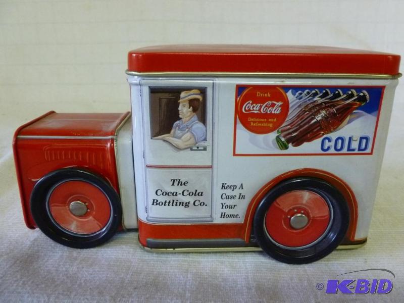 lot 140 image: Collectible Coca-Cola metal truck container w...