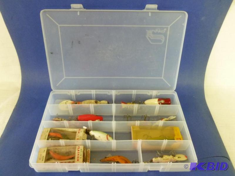 lot 21 image: Large Flambeau plastic bait box loaded up wit...