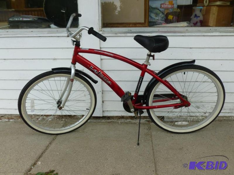 lot 3 image: Next LaJolla Street Cruiser 16.5" mens ...