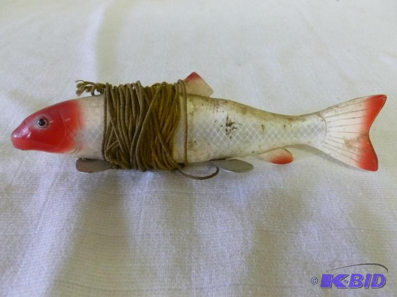 lot 35 image: Large plastic spearing decoy, measures 9"...