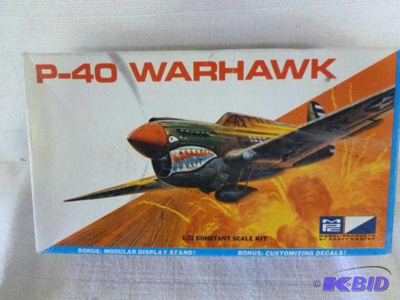 lot 94 image: Vintage Craft Master P-40 Warhawk 172 scale ...