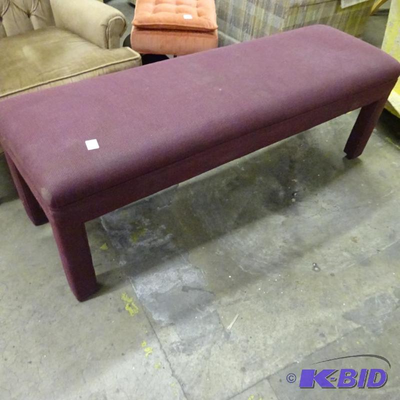 lot 119 image: Cushioned waiting room bench. 60 x 18 x 20...