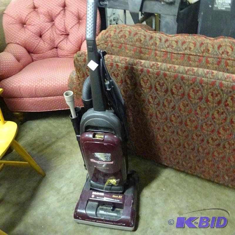 lot 125 image: Hoover wind tunnel Mach 2.1 vacuum....